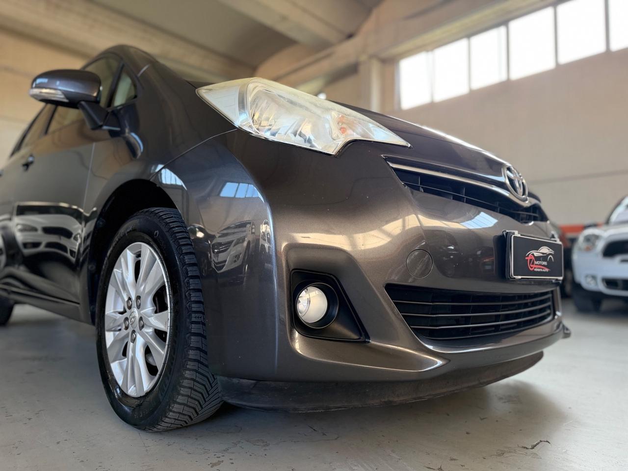 Toyota Verso-S 1.3 MT Active NEOPATENTATI