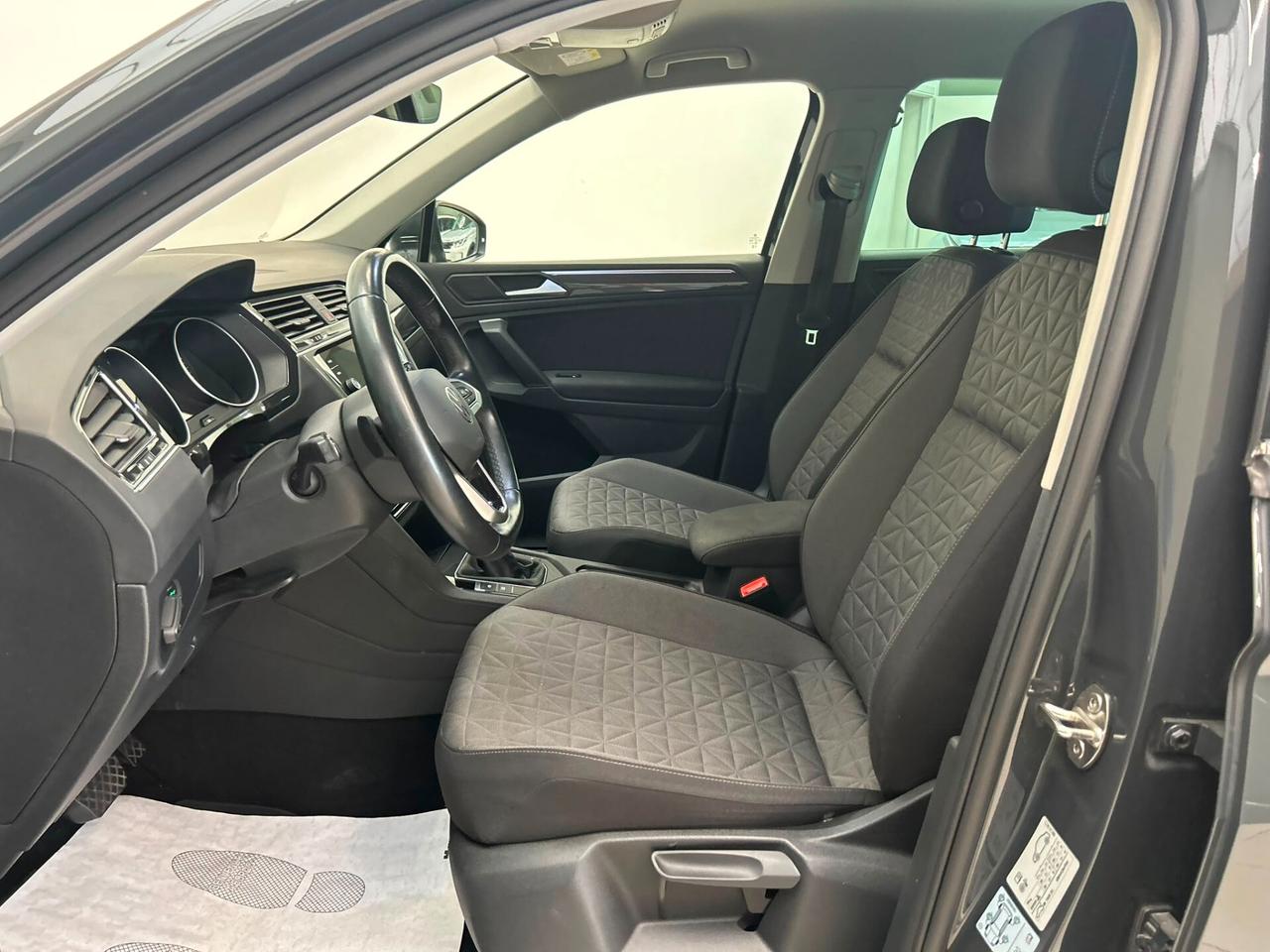 VOLKSWAGEN TIGUAN II 2021 2.0 tdi Life 150cv dsg IVA ESPOSTA