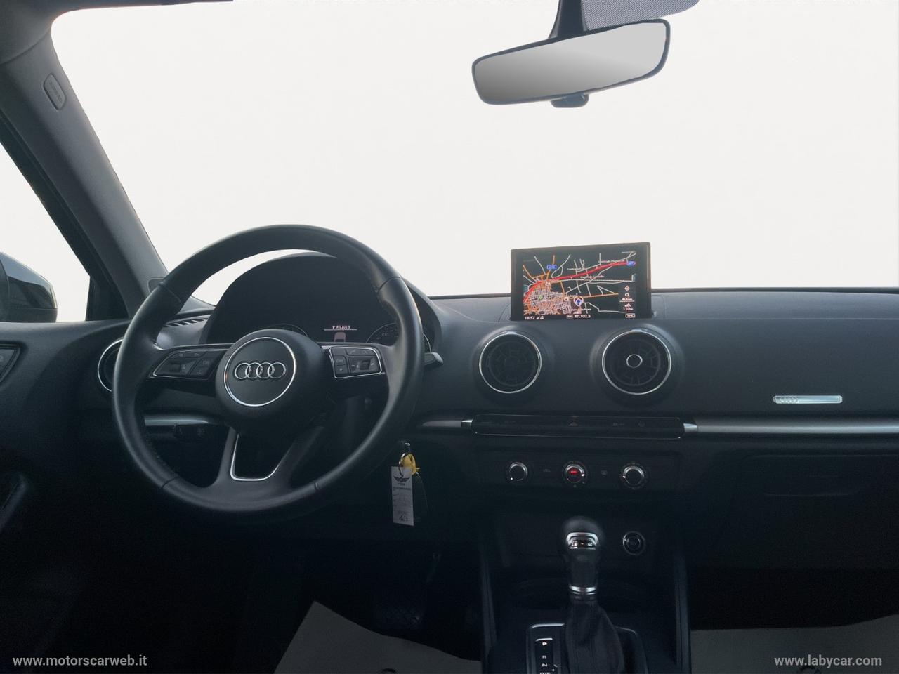 AUDI A3 SPB 2.0 TDI S tronic Business