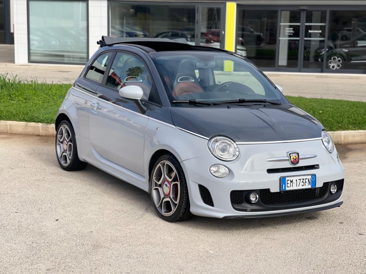 Abarth 500 C 1.4 Turbo T-Jet