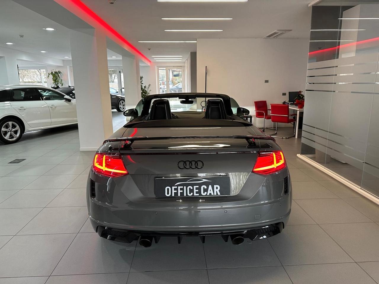 Audi TT Roadster 40 2.0 tfsi s-tronic S-line