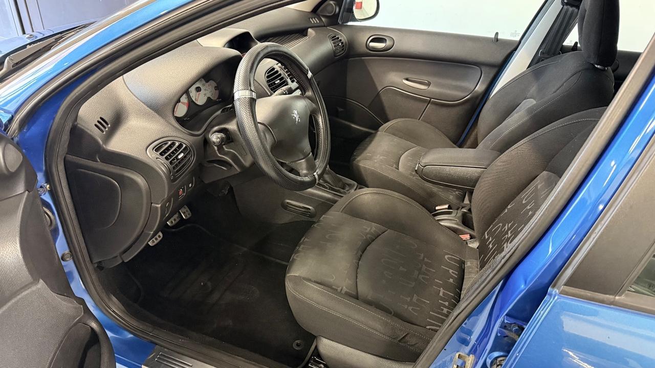 Peugeot 206 1.6 16V 5p. XS Line