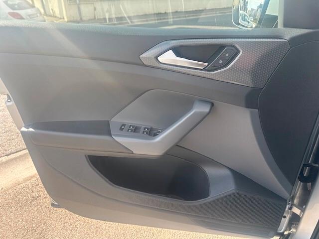 VOLKSWAGEN T-CROSS 1,0 BENZ. 09/2021 - CAMBIO AUTOMATICO