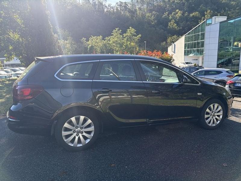 Opel Astra 4ª serie 1.6 CDTI EcoFLEX S&S Sports Tourer Cosmo