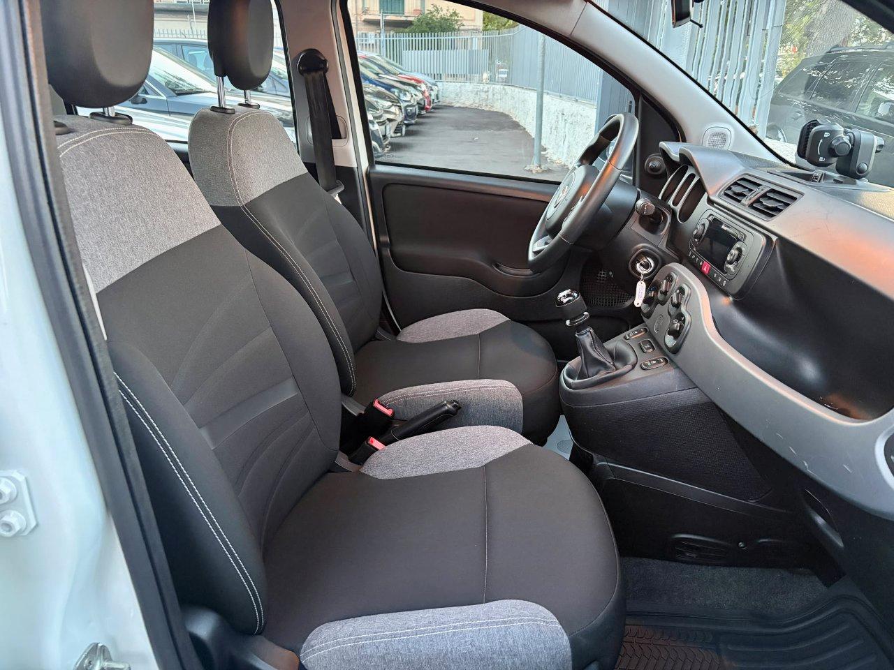 Fiat Panda 1.0 firefly hybrid Sport s&s 70cv 5p.ti