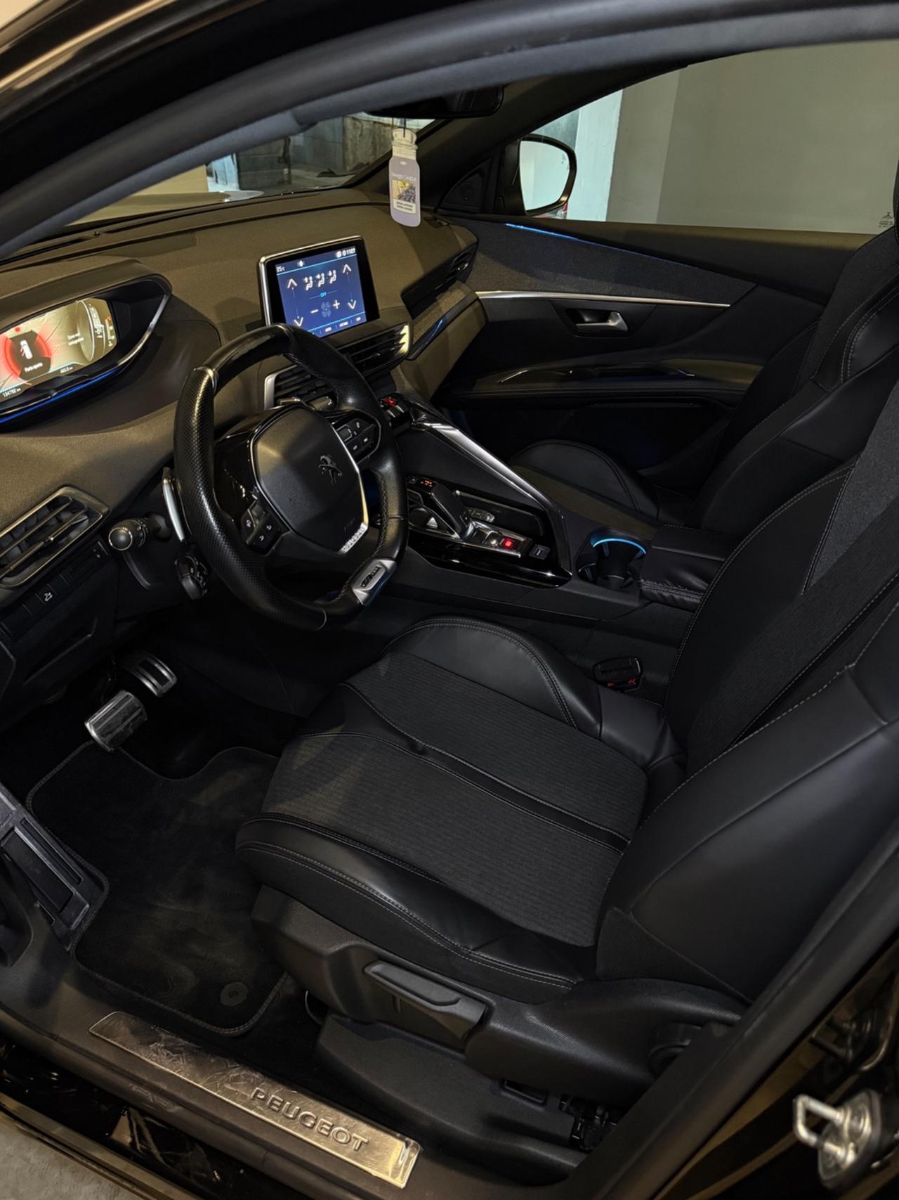 Peugeot 3008 BlueHDi 150 S&S Allure