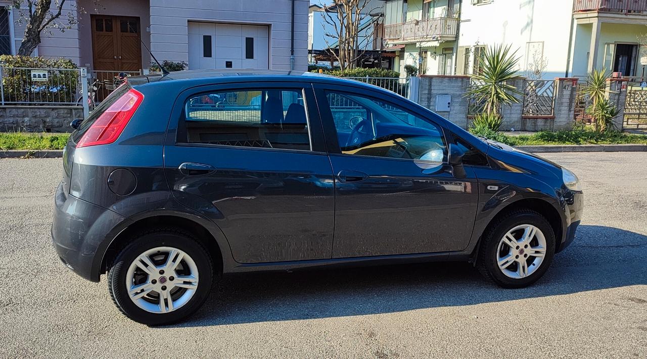 Fiat Grande Punto 1.4 5 porte Dynamic Natural Power