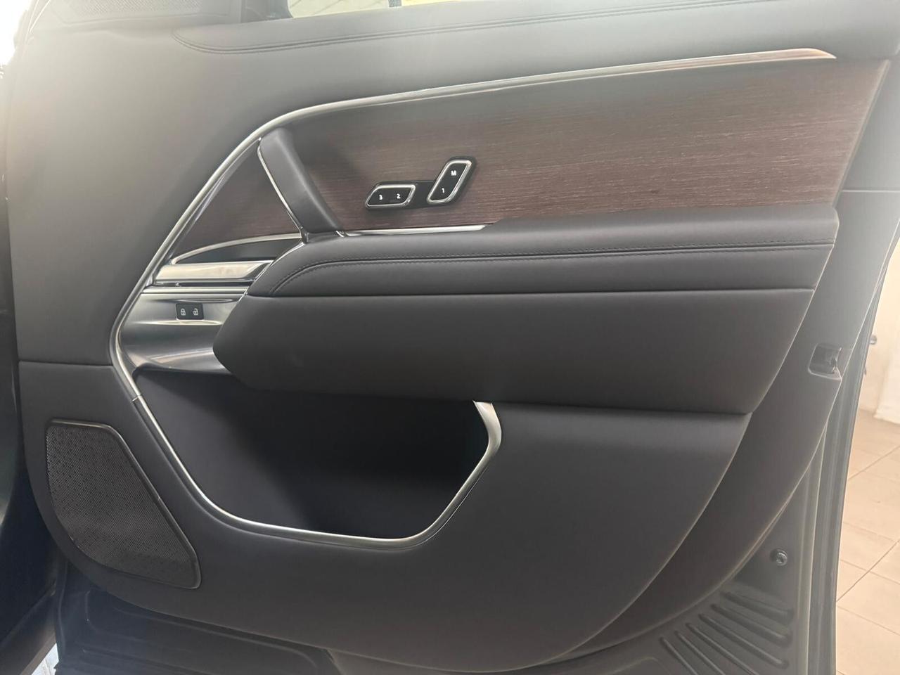Land Rover Range 3.0D I6 350 CV Autobiography LWB UNICOPROPRIETARIO GARANZIA UFFICIALE 2029