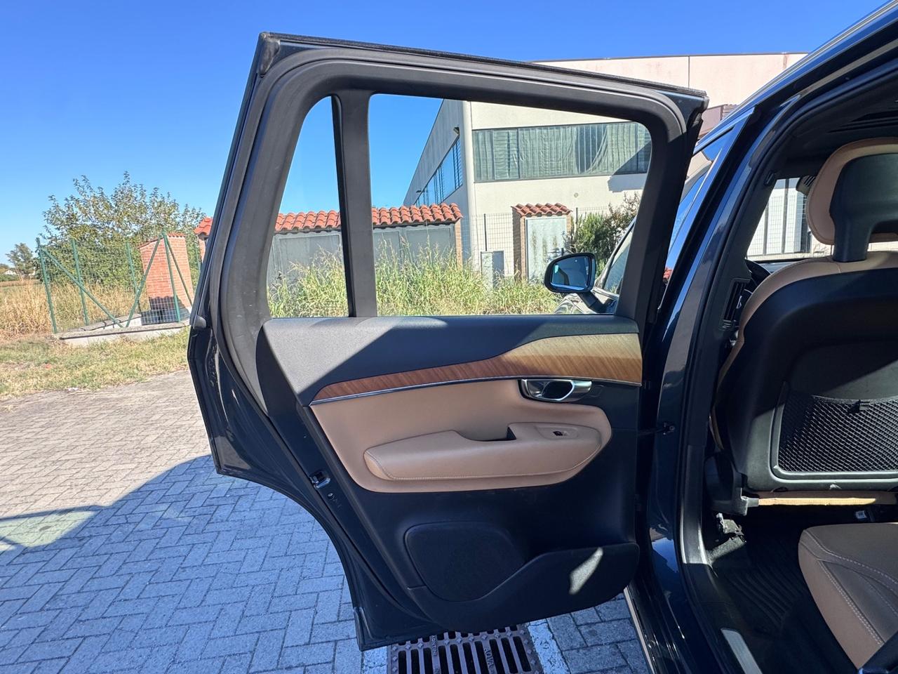Volvo XC 90 XC90 D5 AWD Geartronic Inscription