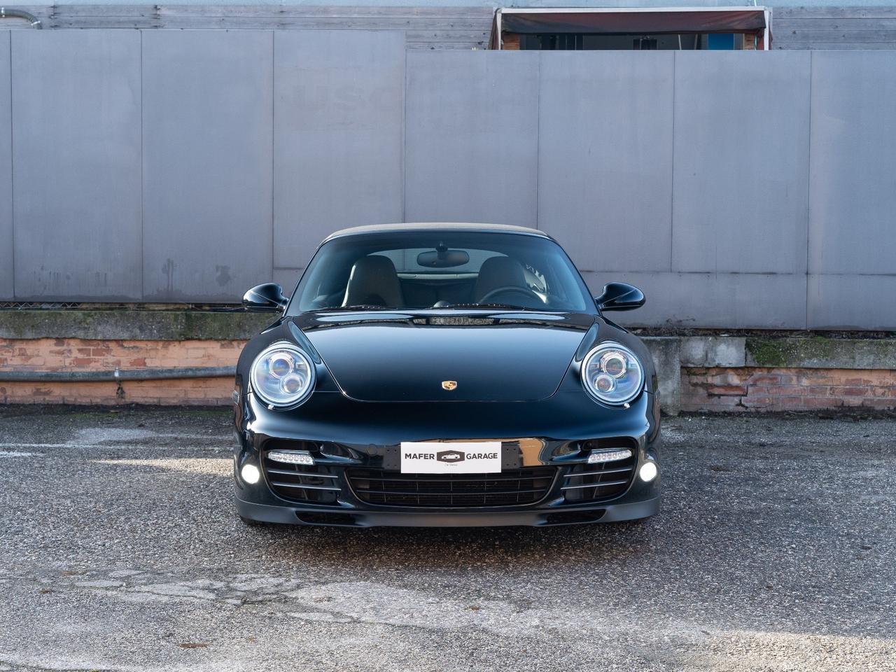 Porsche 911 TURBO CABRIOLET - PDK