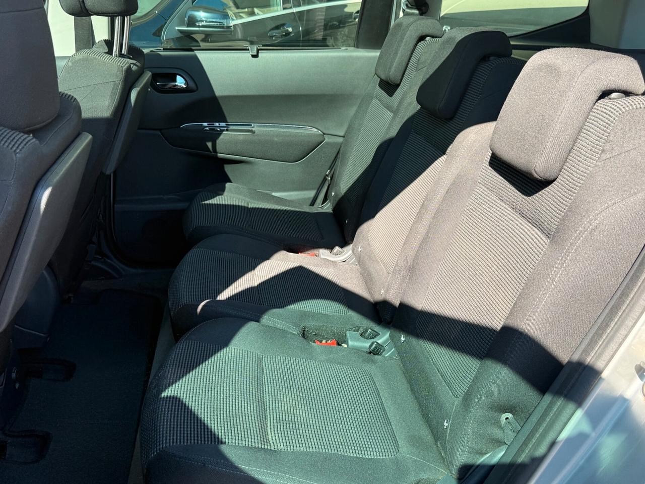 Peugeot 5008 1.6 HDi 112CV Tecno Mix