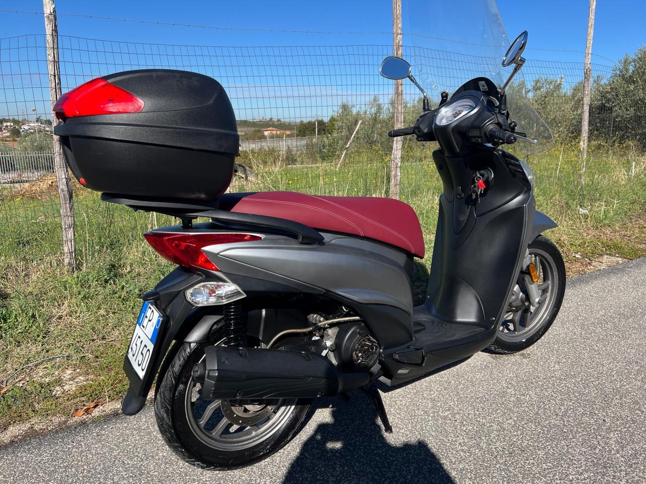 Kymco People 125i
