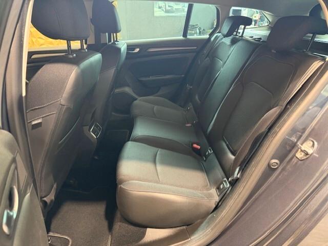 Renault Megane Mégane Sporter Blue dCi 115 CV EDC Business