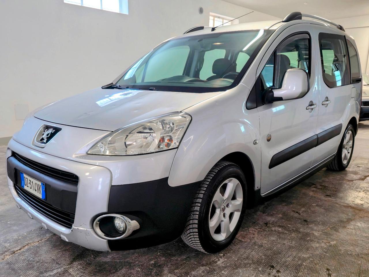 Peugeot Partner Tepee 1.6 HDi 110CV Outdoor