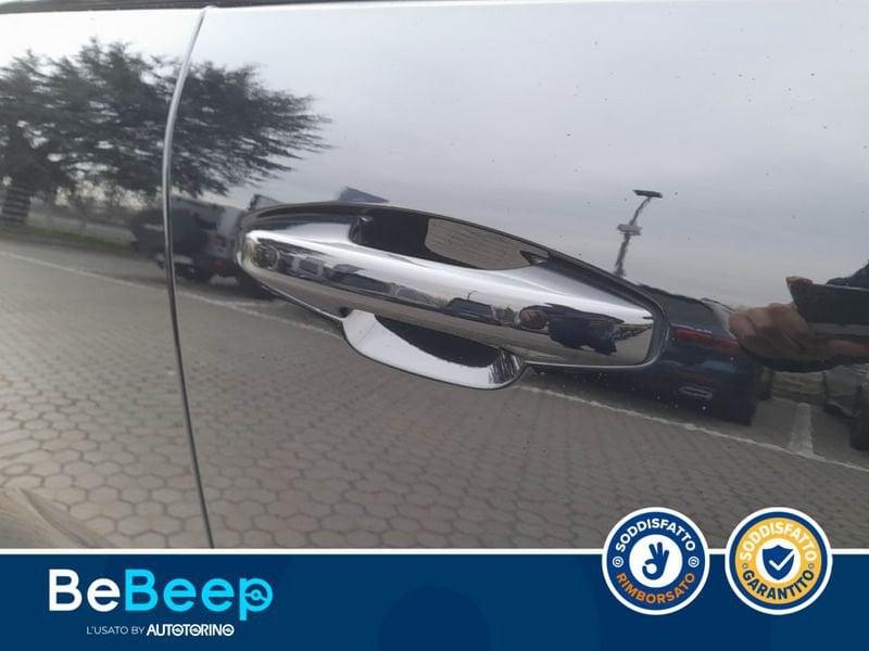 Volvo XC40 1.5 T3 R-DESIGN 163CV AUTO MY21