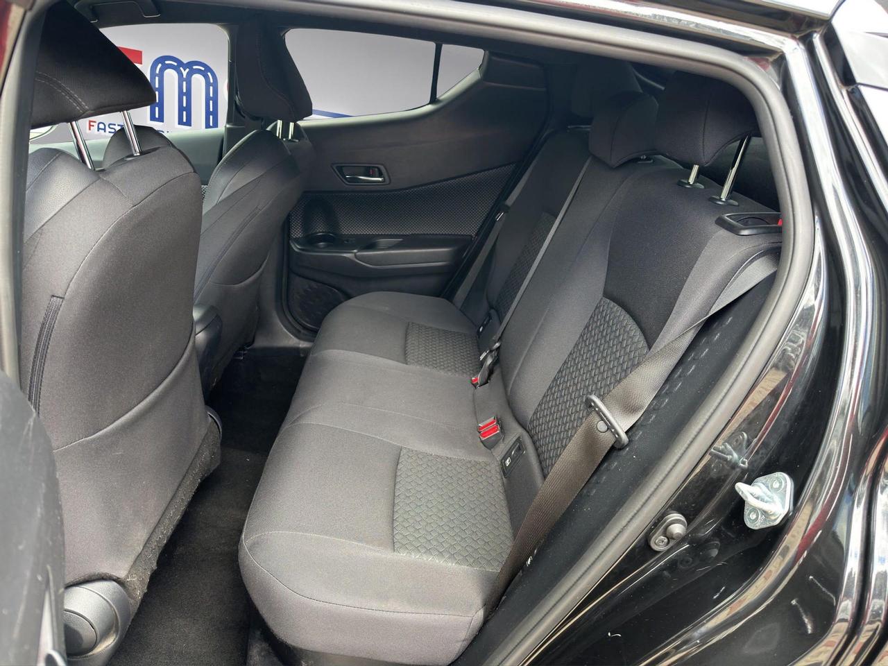 Toyota C-HR 1.8h Trend e-cvt