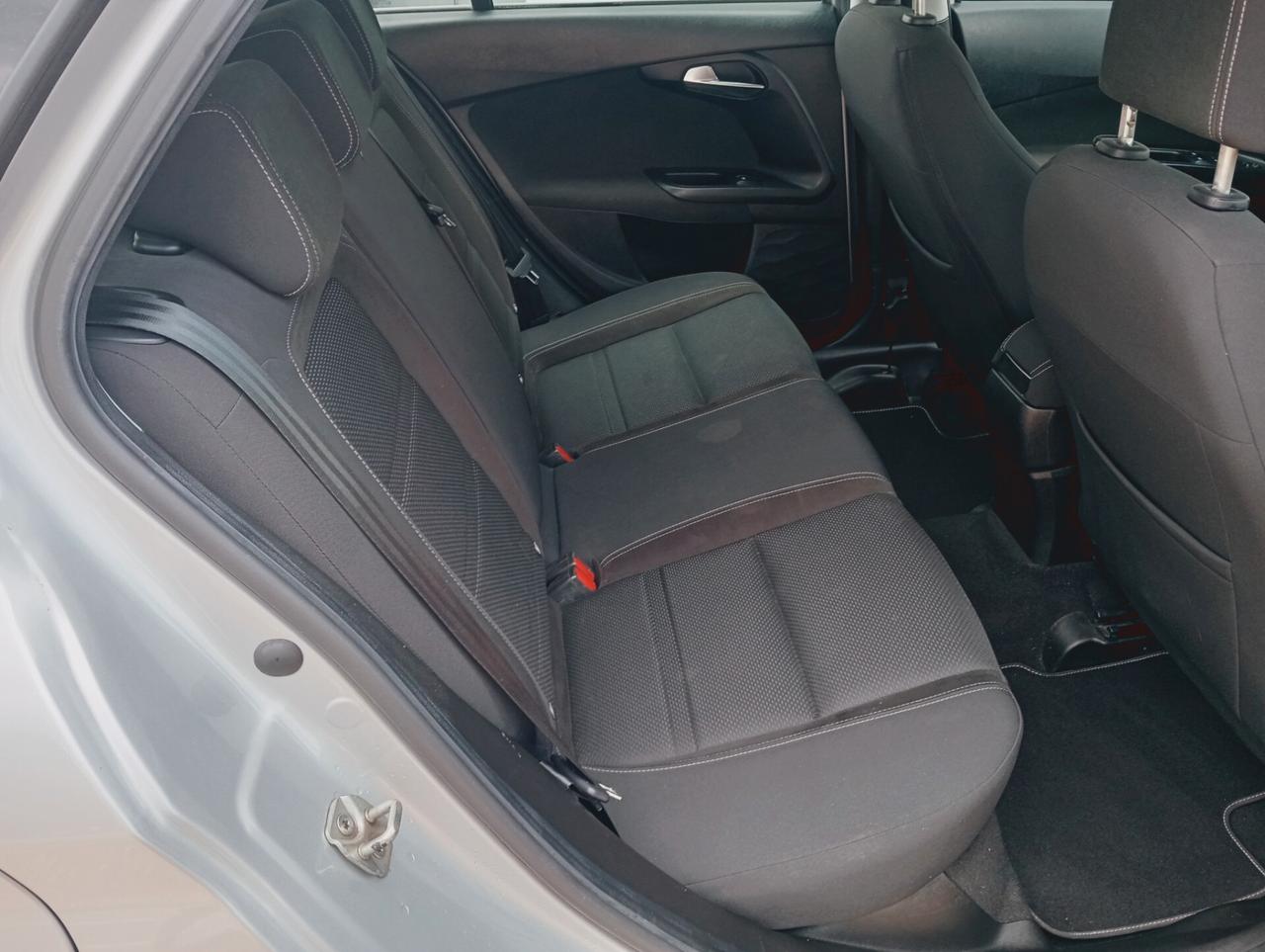 Fiat Tipo 1.6 Mjt S&S SW Lounge