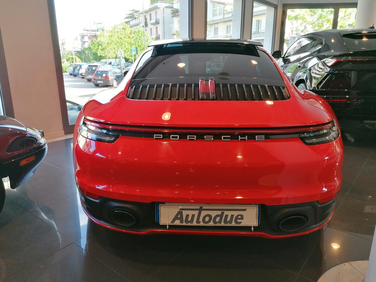 Porsche 911 992 Carrera 2 Coupè