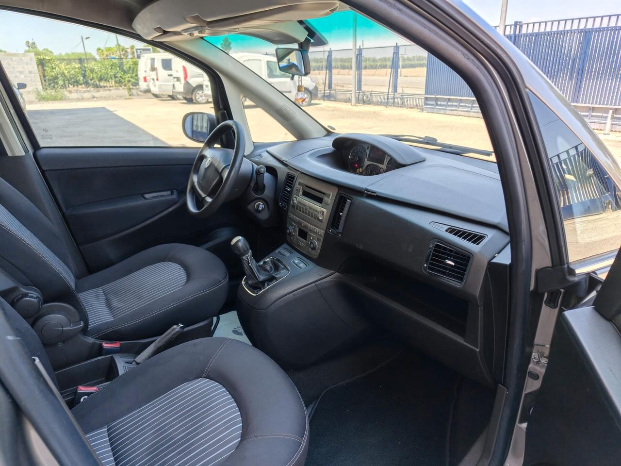 Lancia MUSA 1.3 Mjt 95 CV Platinum