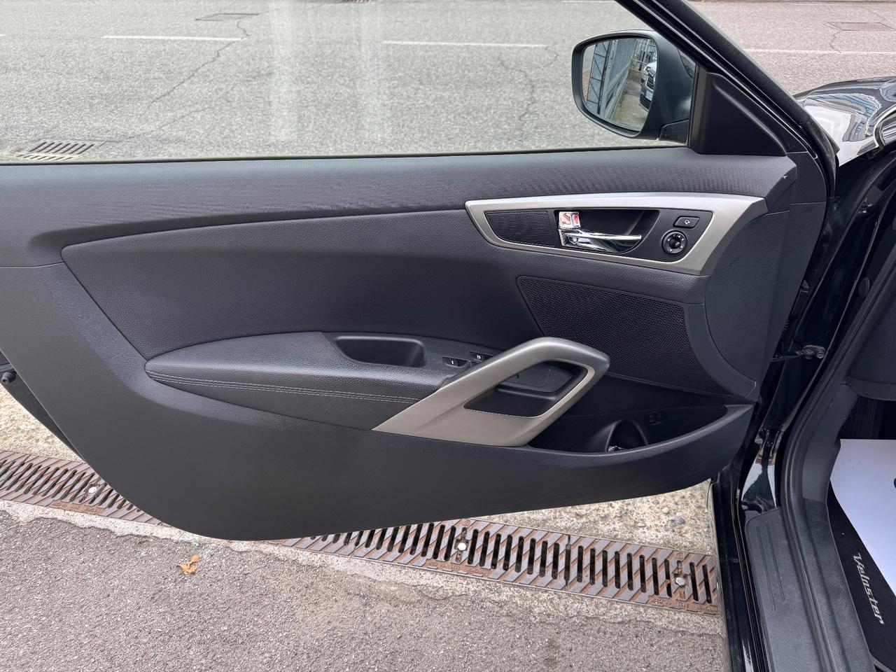 Hyundai Veloster 1.6 Benzina. Euro 5