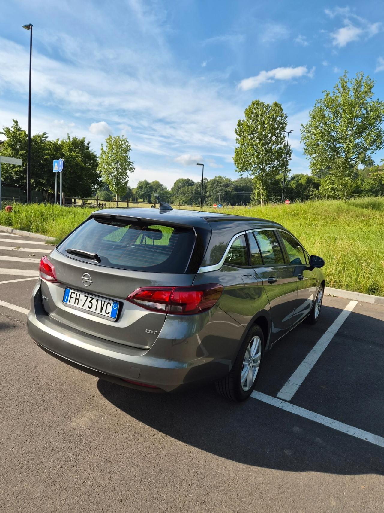 Opel Astra 1.6 CDTi 110CV Start&Stop Sports Tourer Business