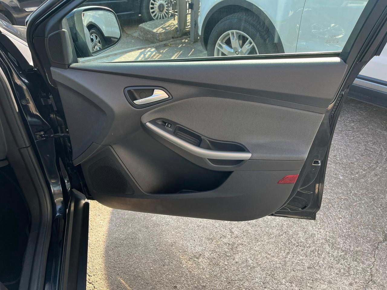 Ford Focus 1.6 TDCi 115CV SW Business