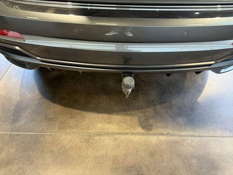 Audi Q3 40 TDI quattro S tronic S line edition