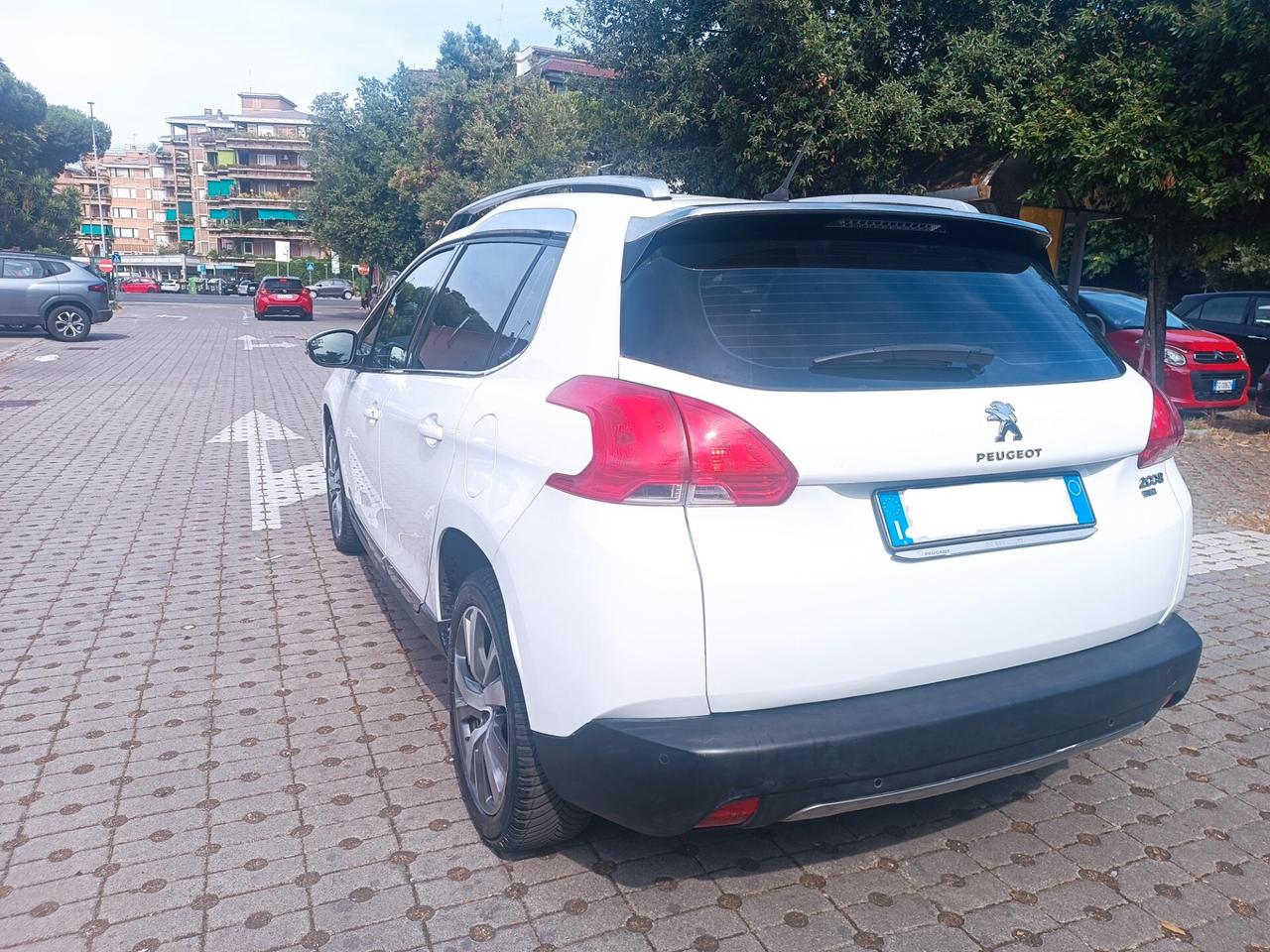 Peugeot 2008 PureTech Turbo 110 S&S Allure