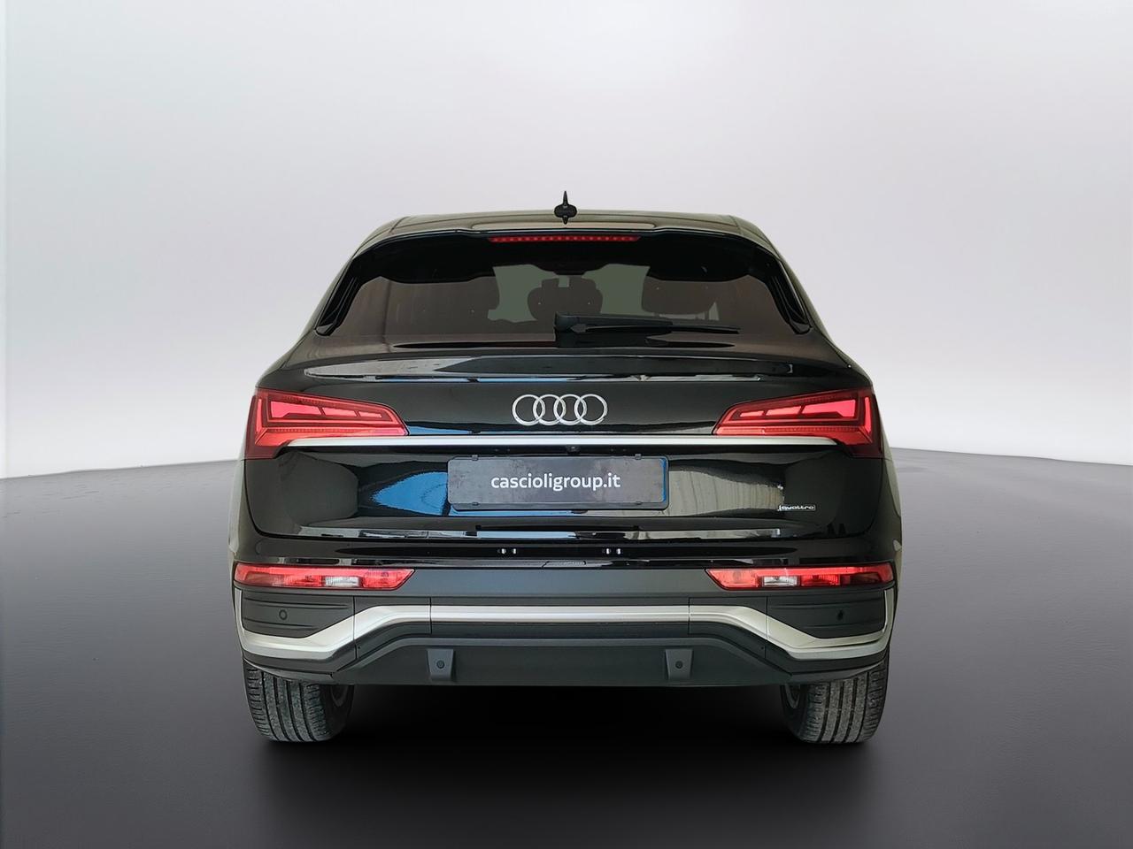 AUDI Q5 I Sportback 2021 - Q5 Sportback 40 2.0 tdi mhev 12V S line quattro s-tronic