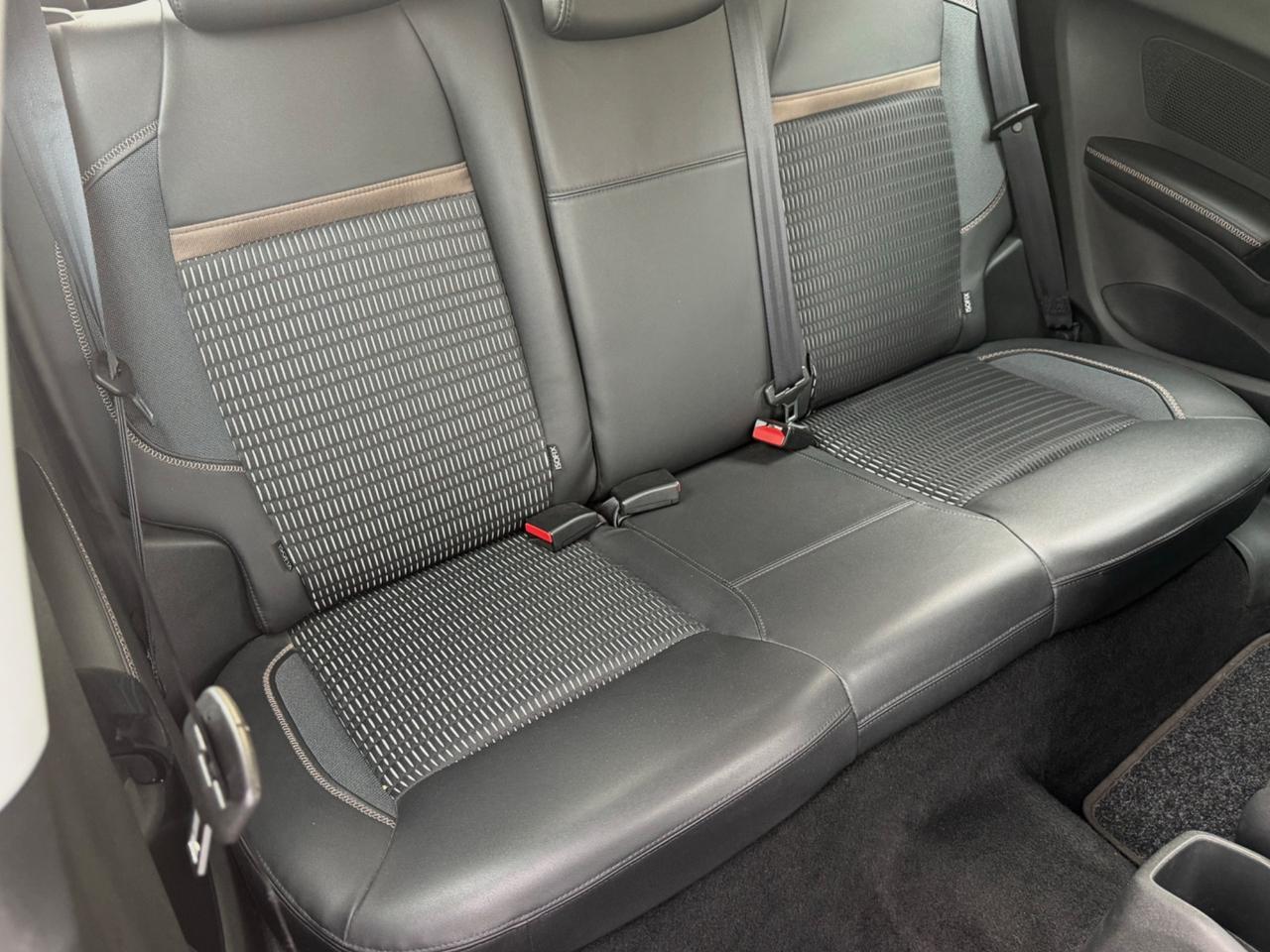 Peugeot 208 1.2 VTi 82 CV 3 porte Allure