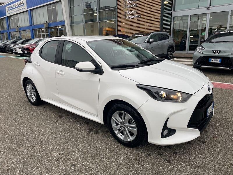 Toyota Yaris 1.5 Hybrid 5 porte Active