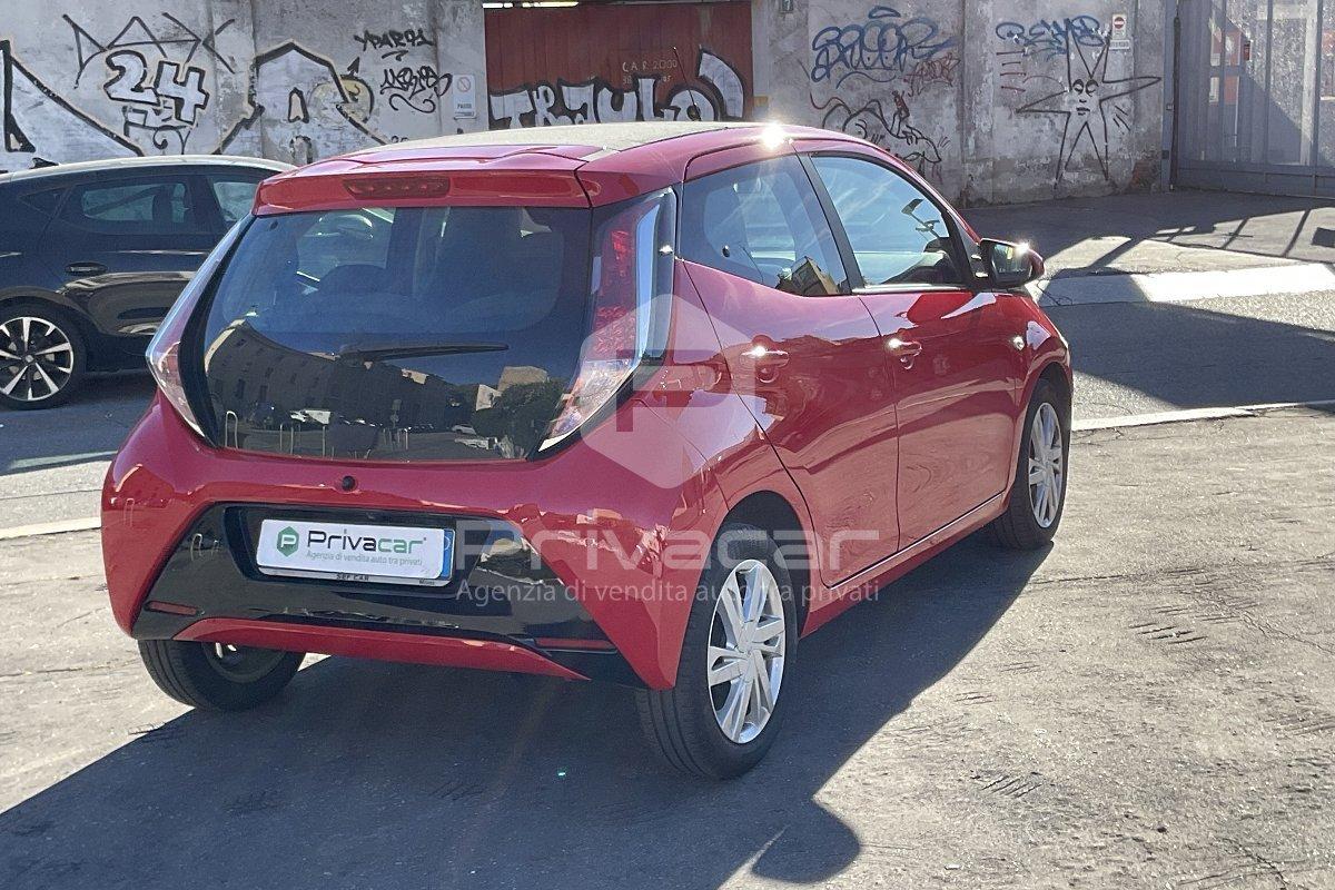 TOYOTA Aygo 1.0 VVT-i 69 CV 5 porte x-wave