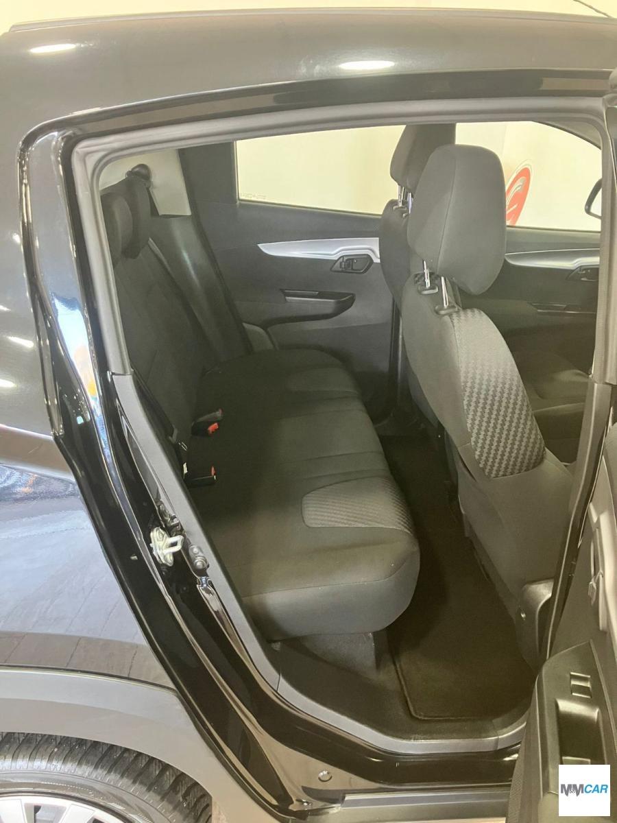 MAHINDRA - KUV100 - 1.2 VVT K6+