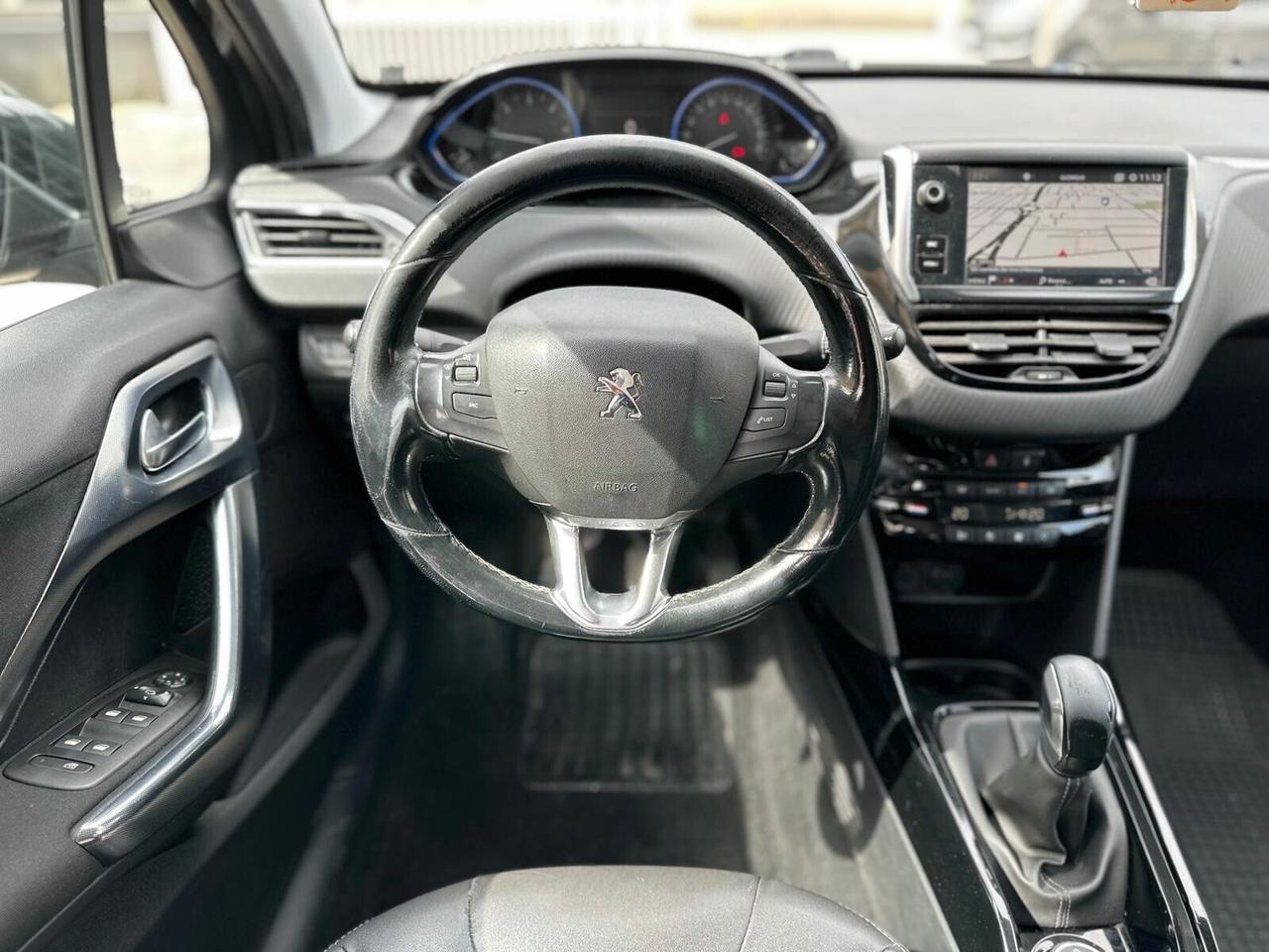 Peugeot 2008 BlueHDi 100 S&S Black Matt