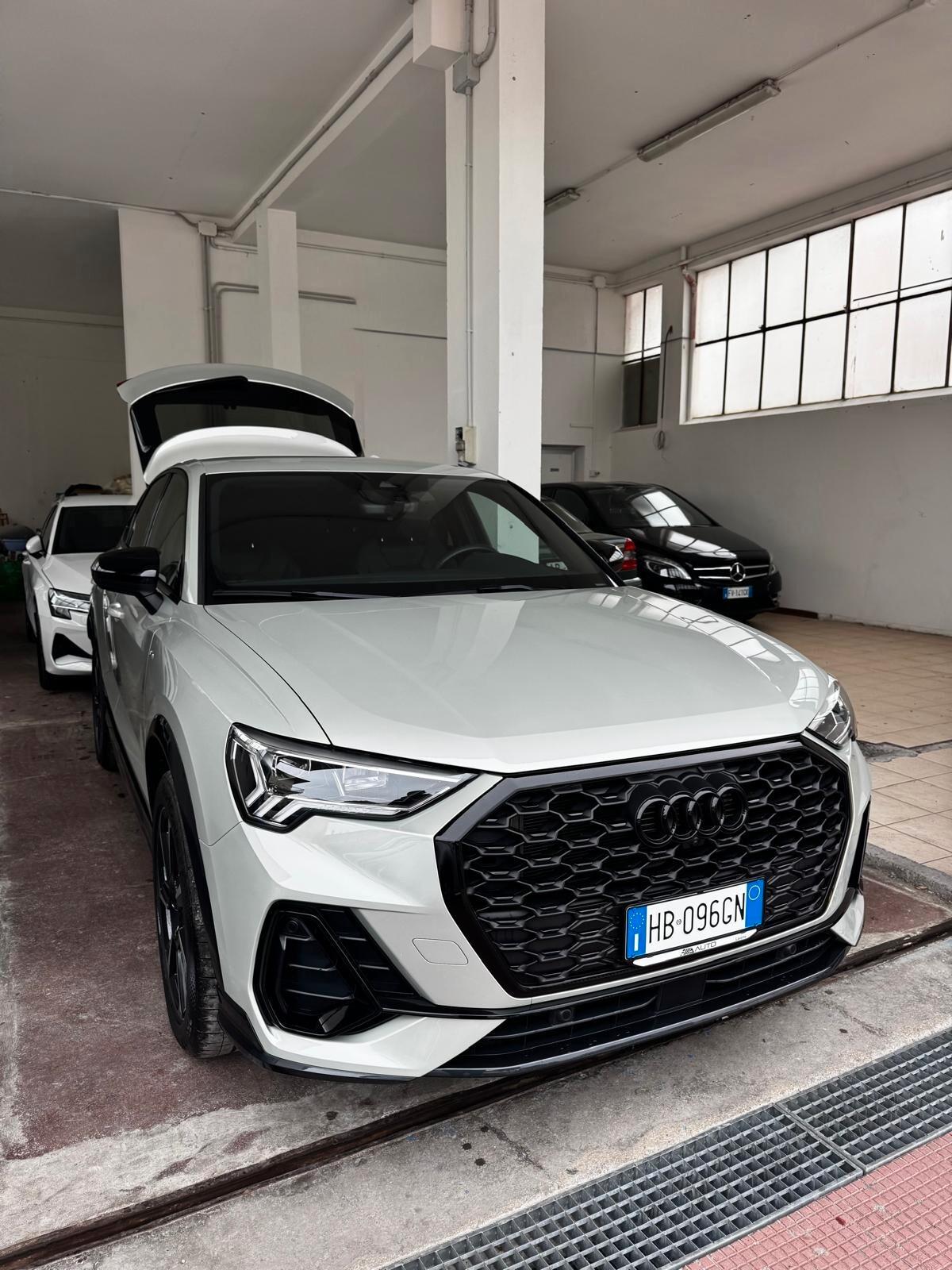 Audi Q3 SPB 45 TFSI e S tronic line edition