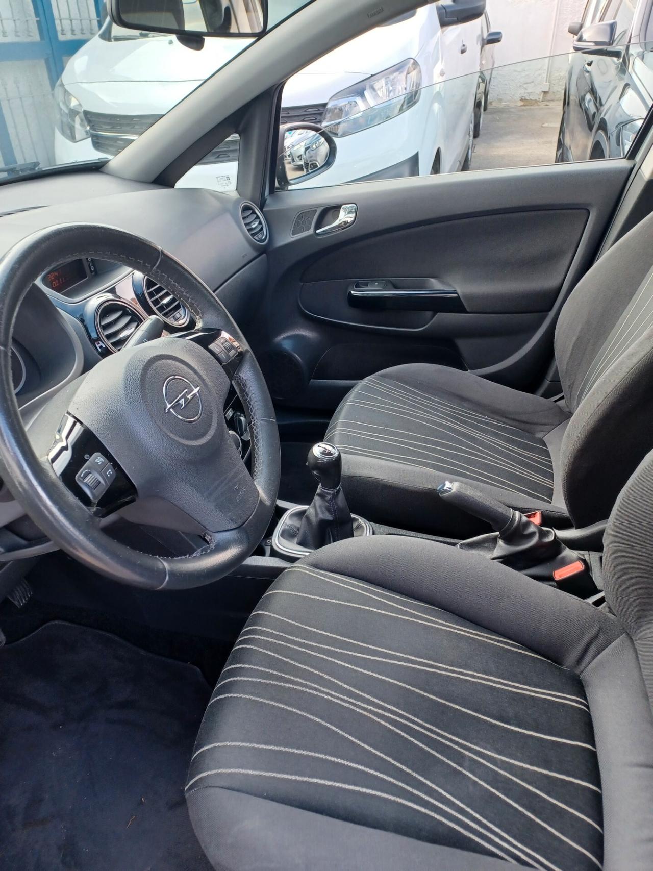 Opel Corsa 1.2 5 porte UNICO PROPRIETARIO