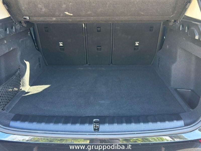 BMW X1 U11 sdrive18d X-Line auto