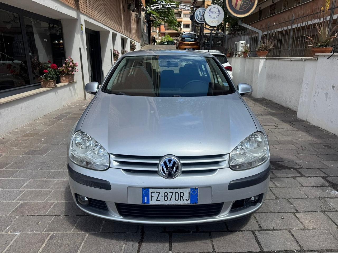 VOLKSWAGEN Golf 1.6 5 porte Comfortline GPL