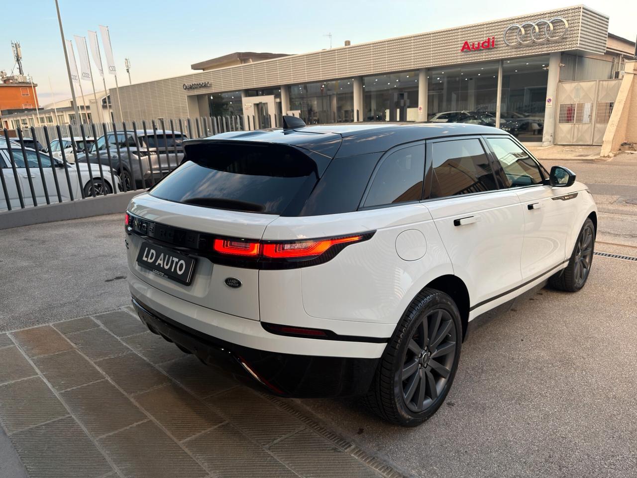 Land Rover Range Velar 2.0D I4 240 CV R-Dynamic HSE