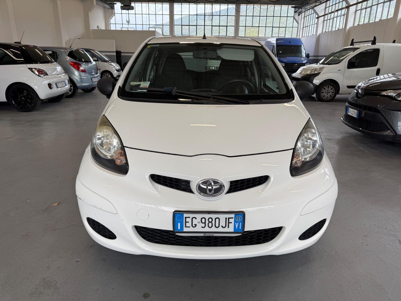 TOYOTA AYGO NEOPATENTATI BENZINA EURO 5