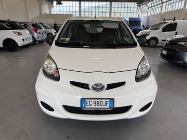 TOYOTA AYGO NEOPATENTATI BENZINA EURO 5