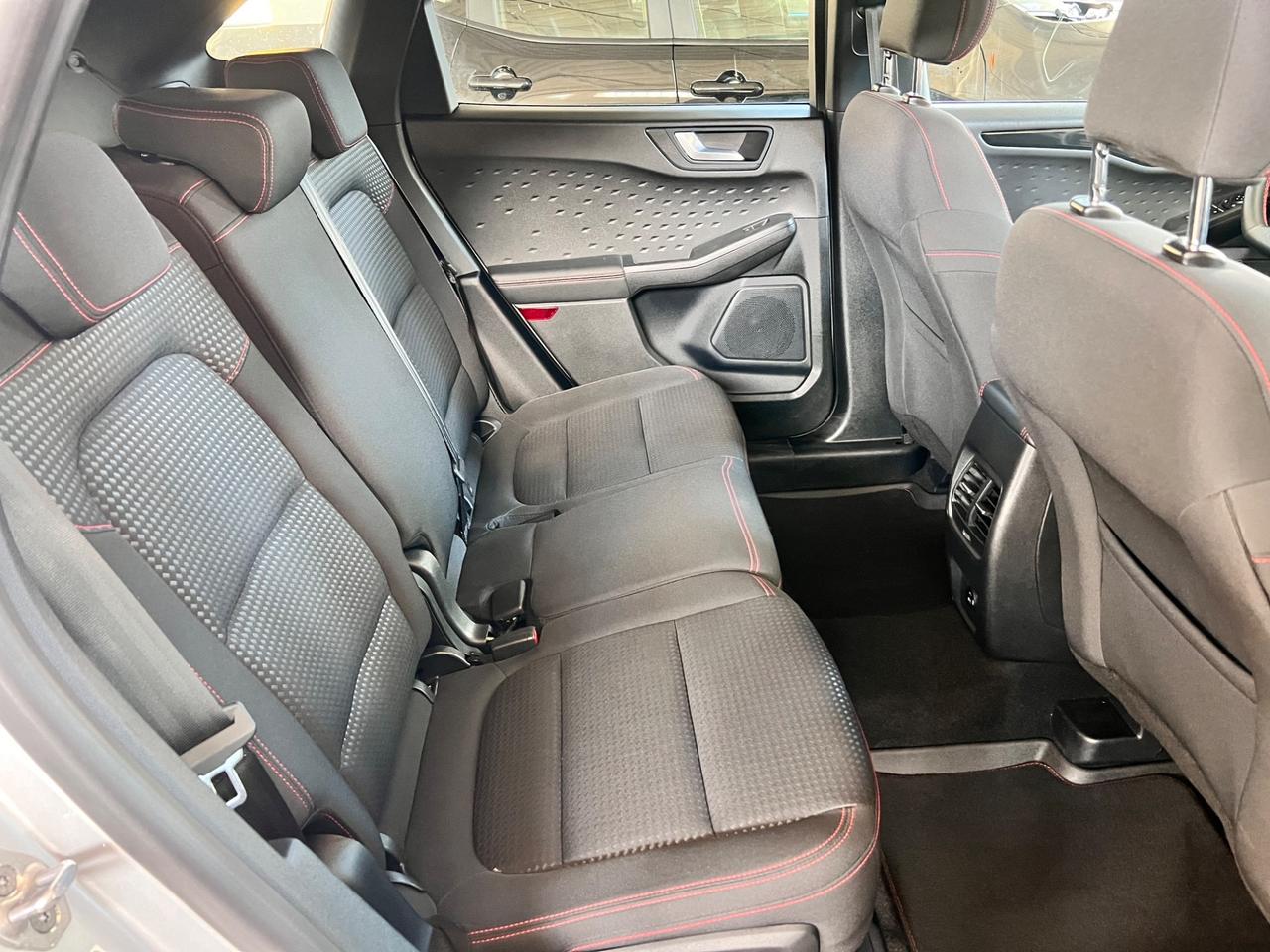 Ford Kuga 1.5 EcoBlue 120 CV aut. 2WD ST-Line X CINGHIA FATTA