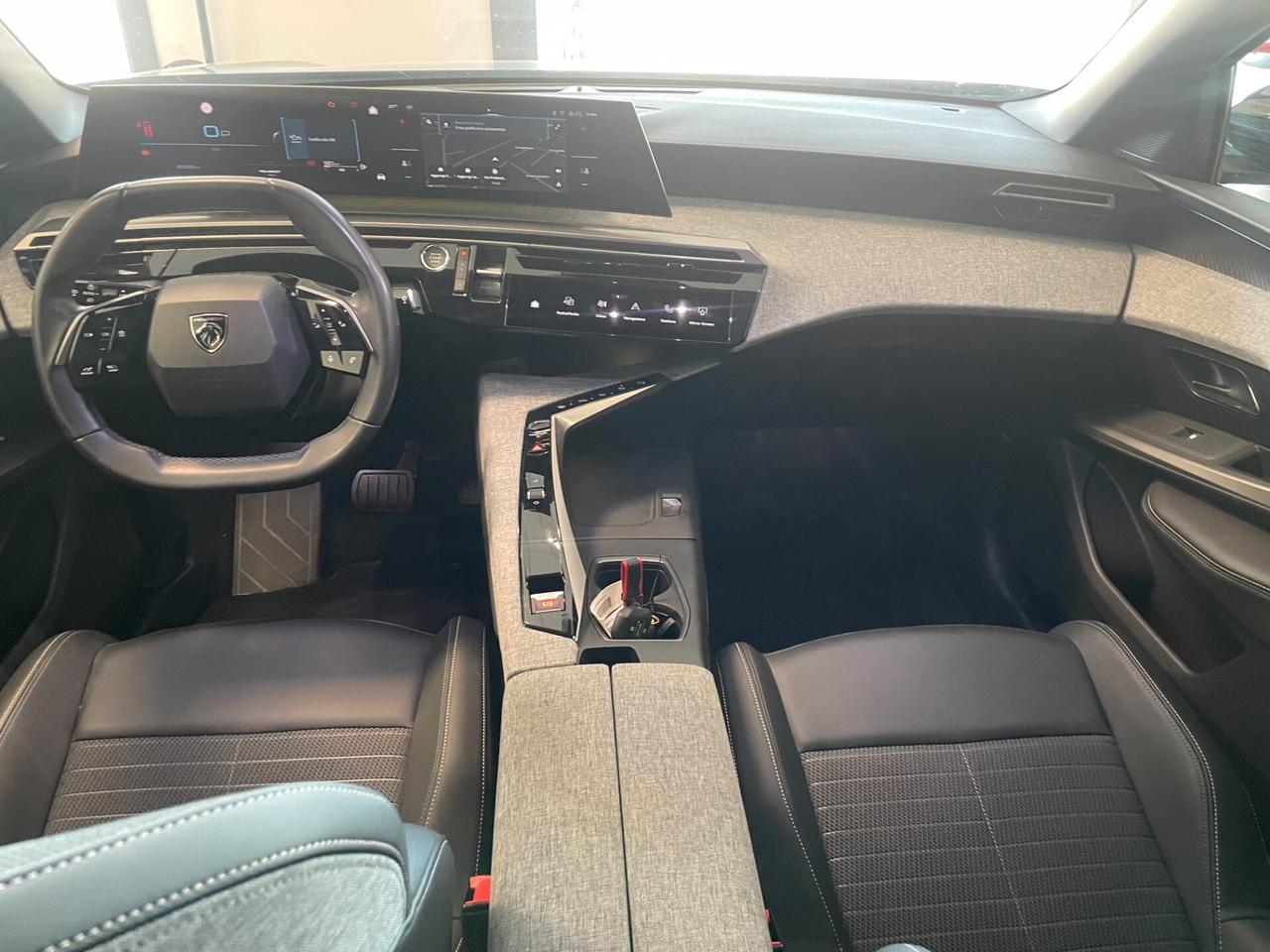Peugeot 3008 Hybrid 145 e-DCS6 Allure PREZZO REALE