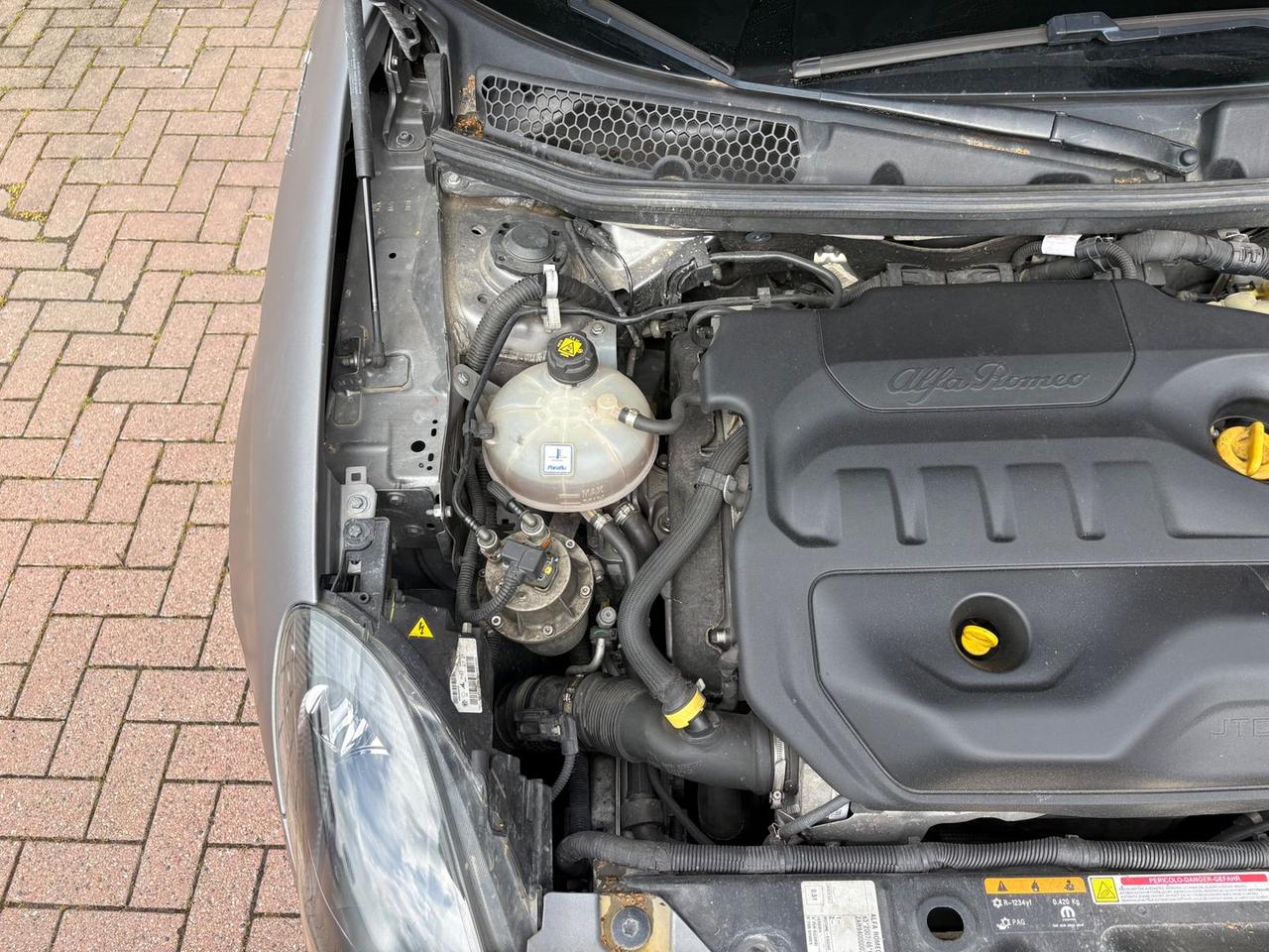 Alfa Romeo Giulietta Veloce DISTRIBUZIONE E #10421