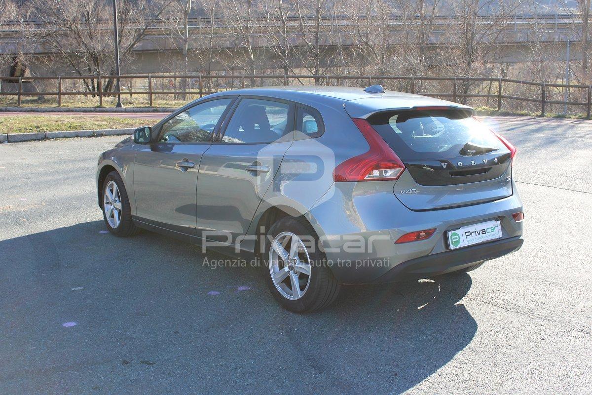 VOLVO V40 D2 1.6 Kinetic