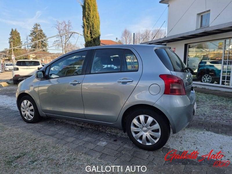 Toyota Yaris 1.3 5 porte