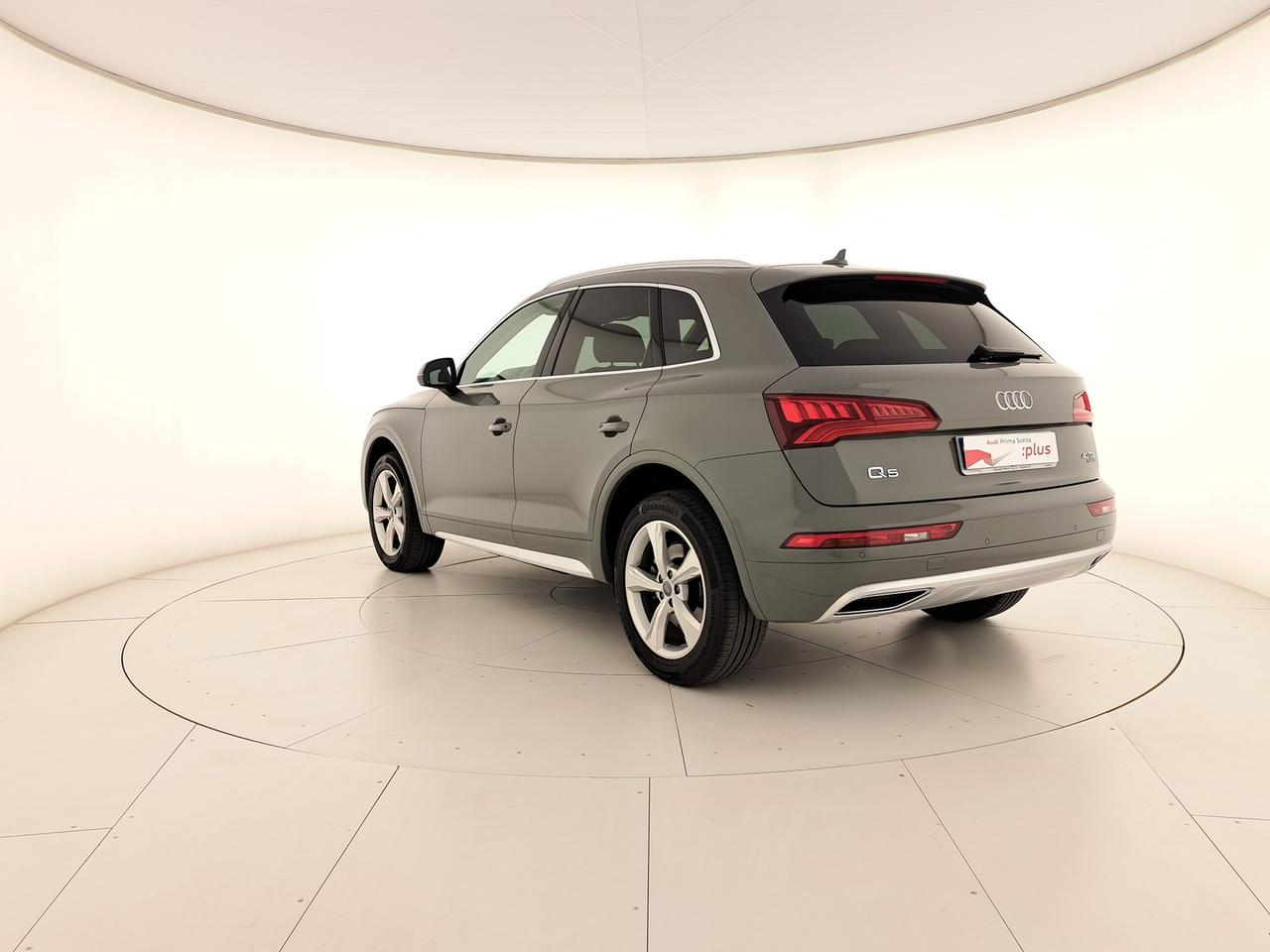 Audi Q5 40 2.0 tdi business sport quattro 190cv s-tronic