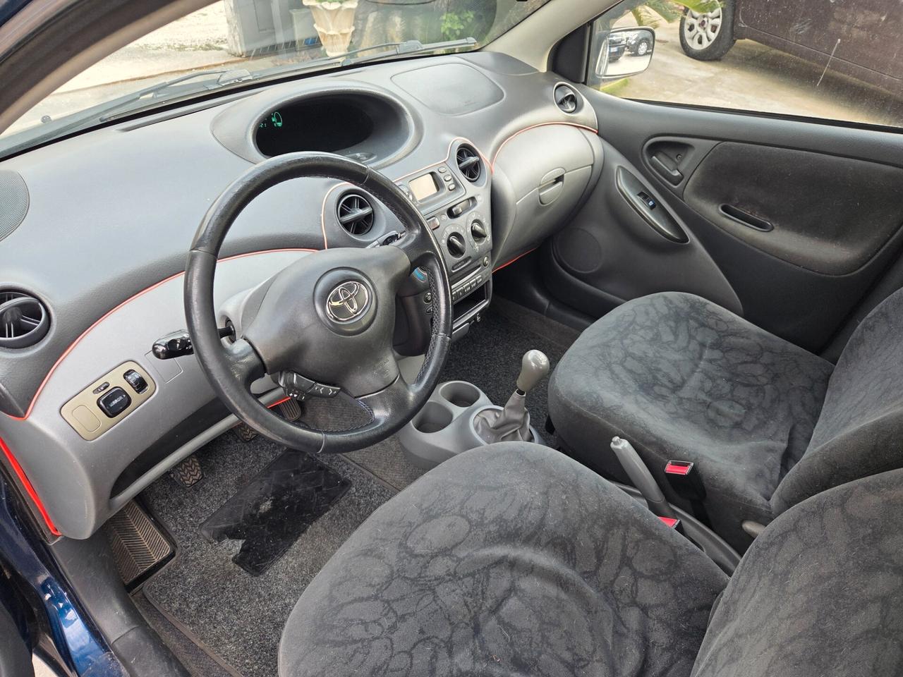 Toyota Yaris 1.0i 16V cat 5 porte - 2002