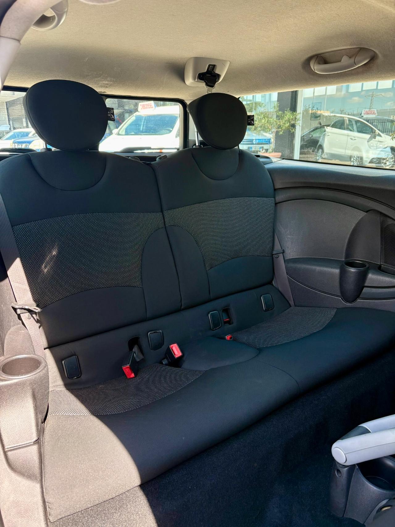Mini Cooper Clubman 1.6 16V D Chili