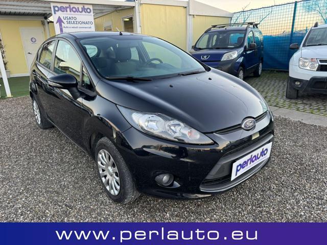 FORD Fiesta 1.4 TDCi 68CV 5 porte Titanium